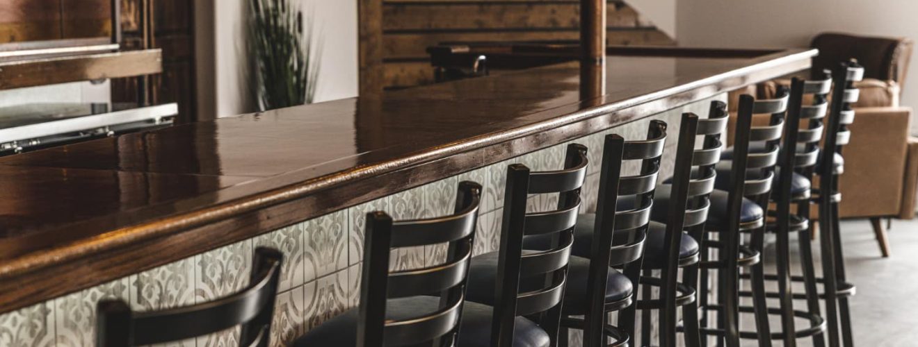 La evolución de las sillas y mesas hostelería en el sector de la restauración en España